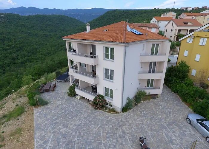Apartments Villa San Antonio