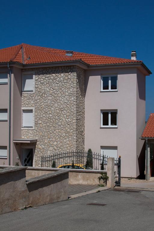 Apartments Villa San Antonio